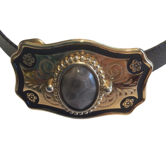Petoskey Stone Women’s Gold Tone Belt Buckle - Picture 3 of 7